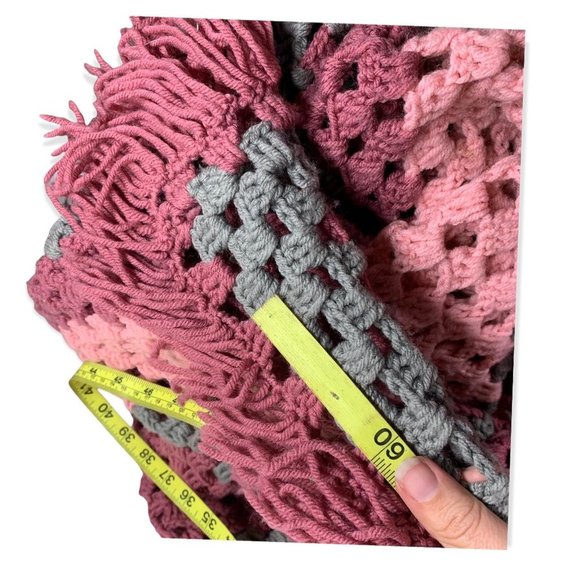 Handmade Afghan Blanket - Picture 2 of 4